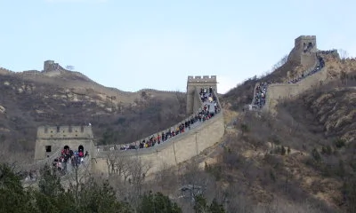 Crowded section of the wall at Badaling